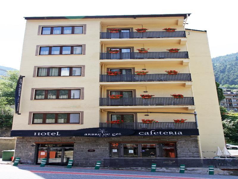 Hotel Arbre De Neu Encamp Kültér fotó
